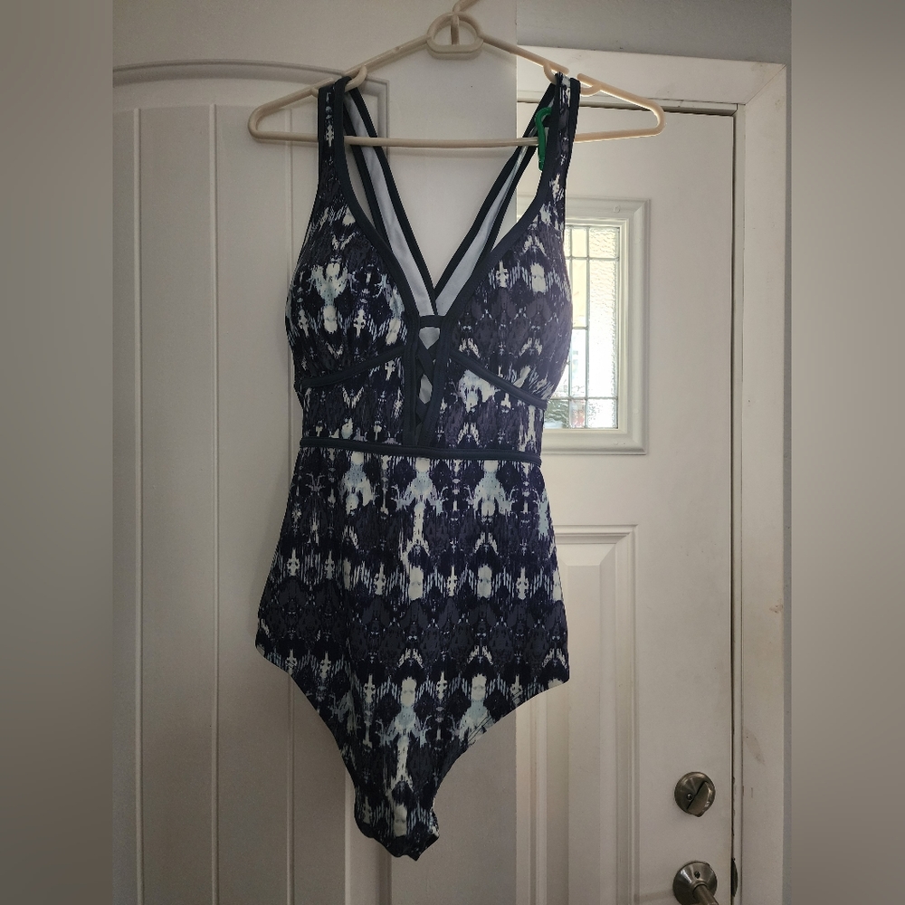 Womens 1xl swimming suit